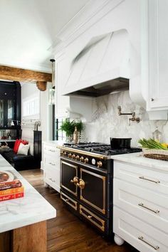 Modern Kitchen Decor : Black stove - InspiringPeople - Leading ...