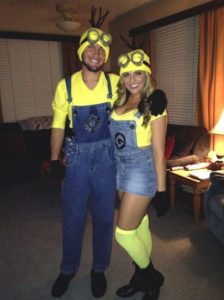 Halloween Costumes Couples : Minions couple costume - InspiringPeople ...